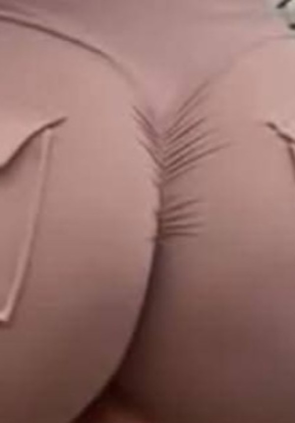 Foto 1 do conto: Tremei com um travesti rabudo e pauzudo