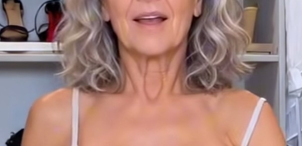 Foto 1 do conto: Comi a vizinha de 75 anos
